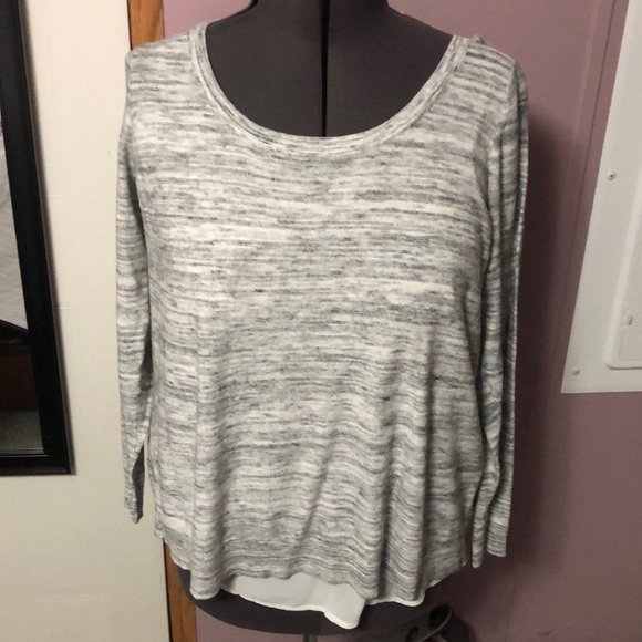 Grey Torrid Shirt - Picture 1 of 4